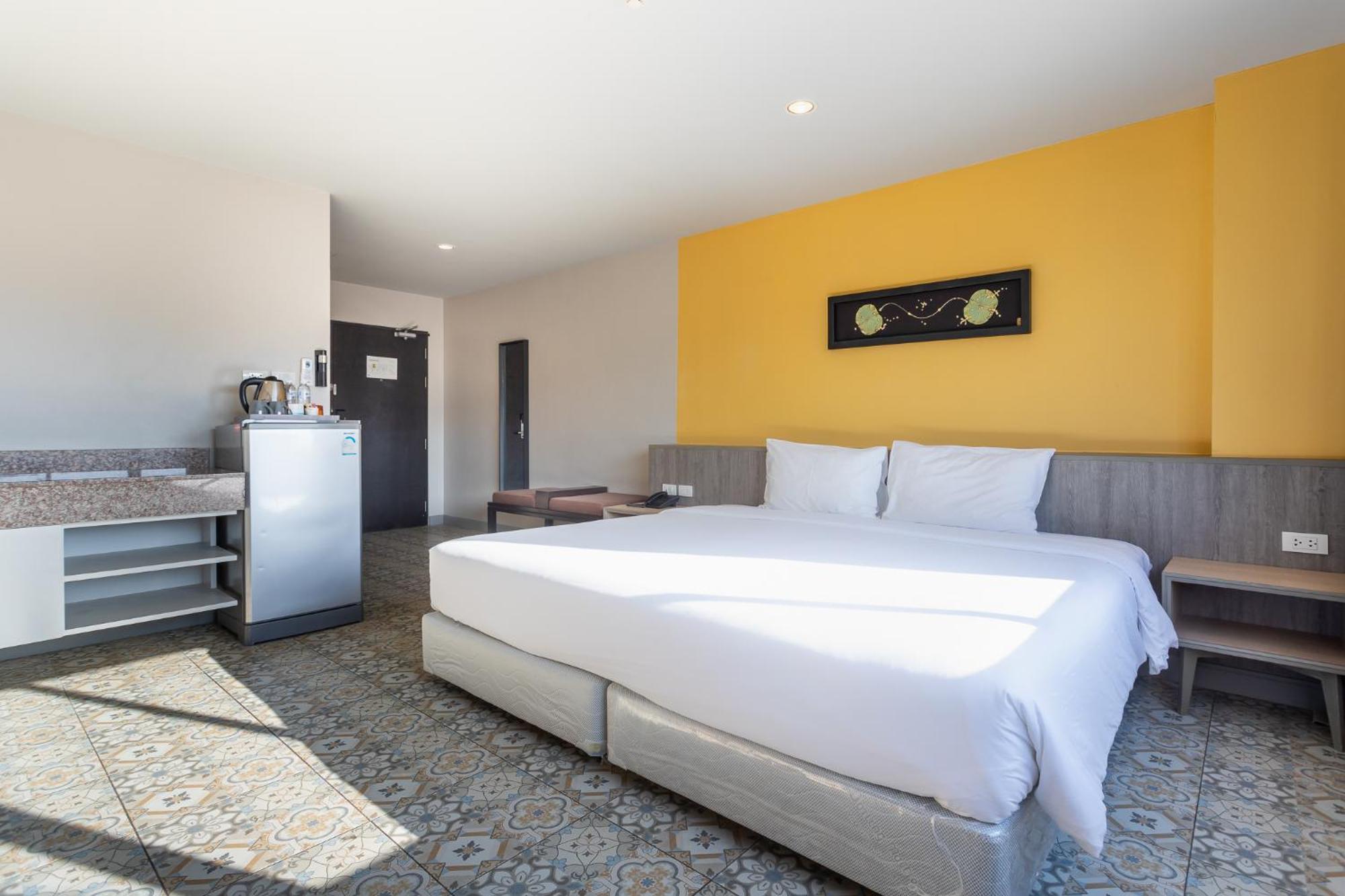 Recenta Suanluang Hotell 4*